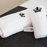 Paros King