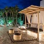 Paros King 3*