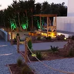 Paros King