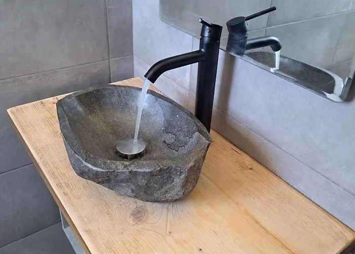 アパートホテル Paros King