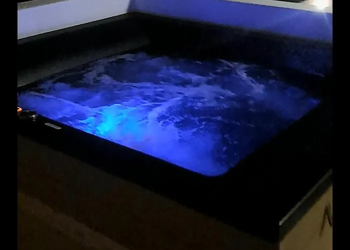 アパートホテル Paros King